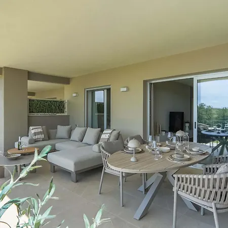La Vista In Sunny Golf Lejlighed